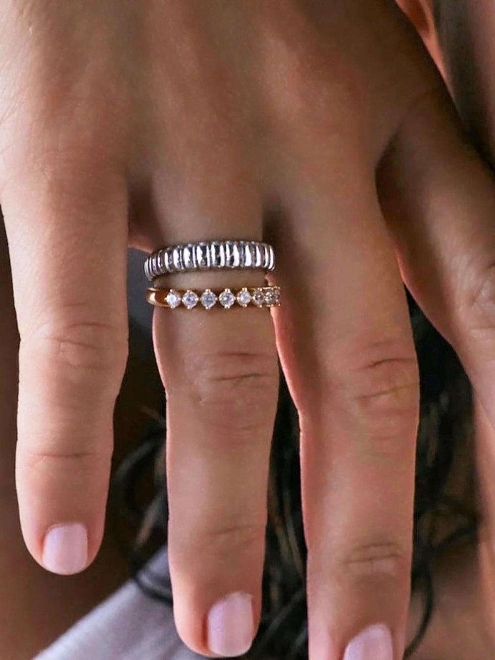 The Bianco Nero Interlock Ring |LUVAJ